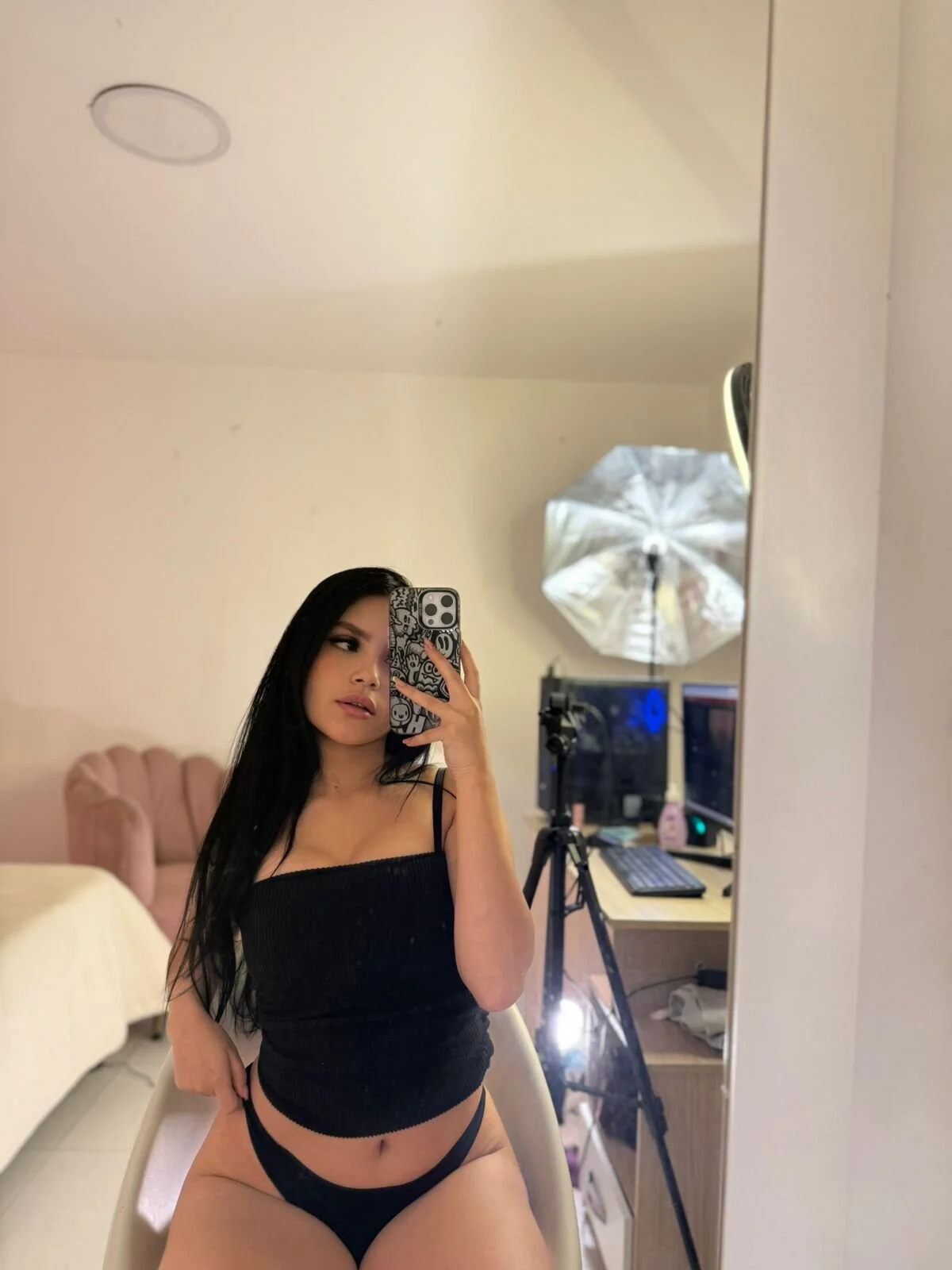 XXX Porn Photo of Nude Natti_london 1