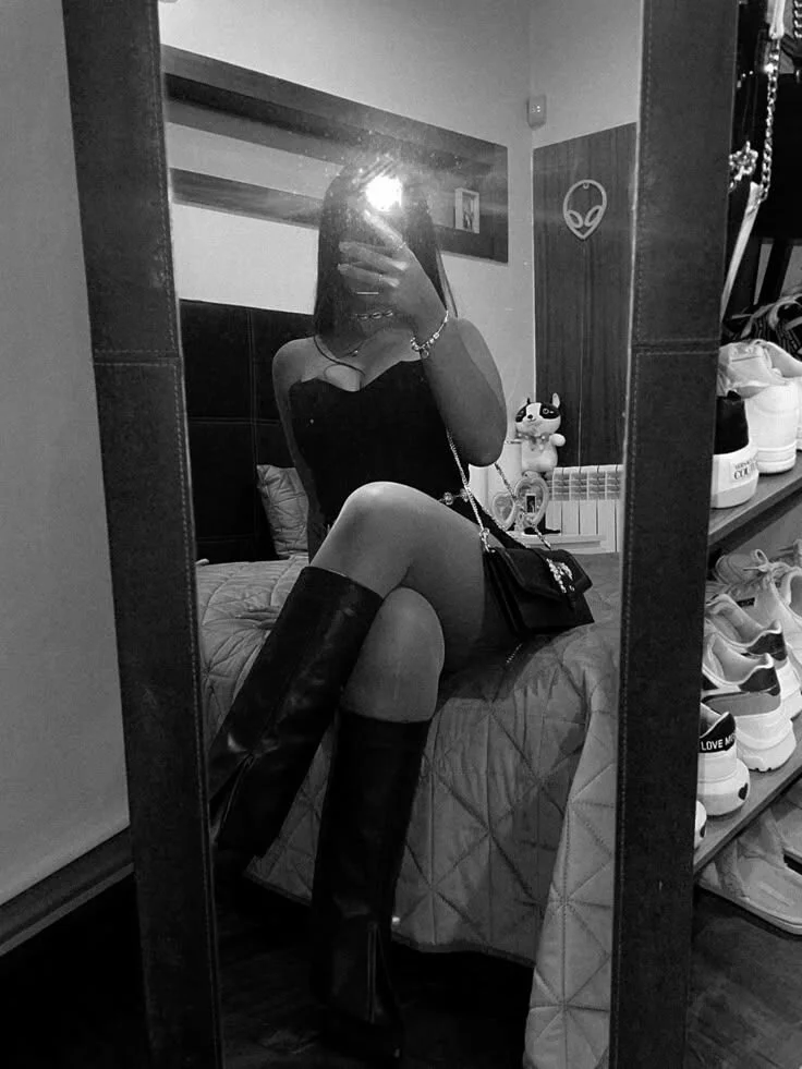 XXX Porn Photo of Nude Riya_Malik 6