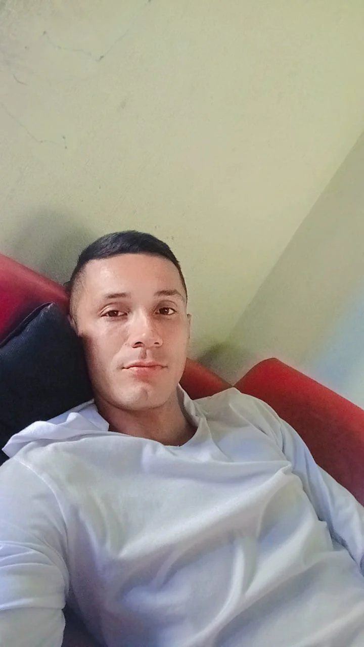 XXX Porn Photo of Nude axloz 14