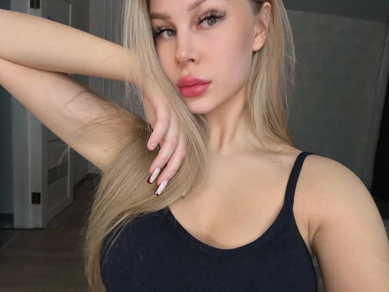 XXX Porn Photo of Nude cassiemurr_ 13