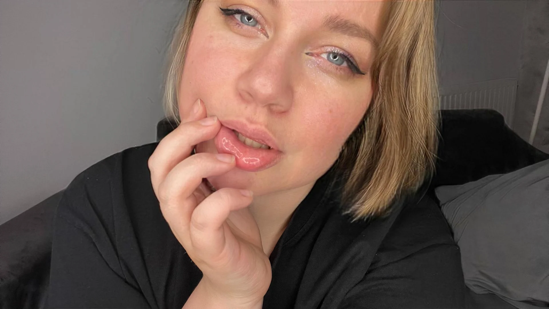 XXX Porn Photo of Nude Kira_Citro 9