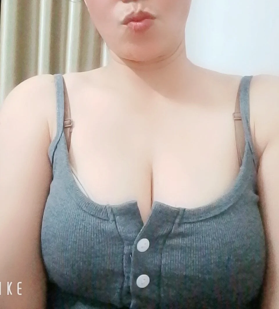 XXX Porn Photo of Nude linhha23 3