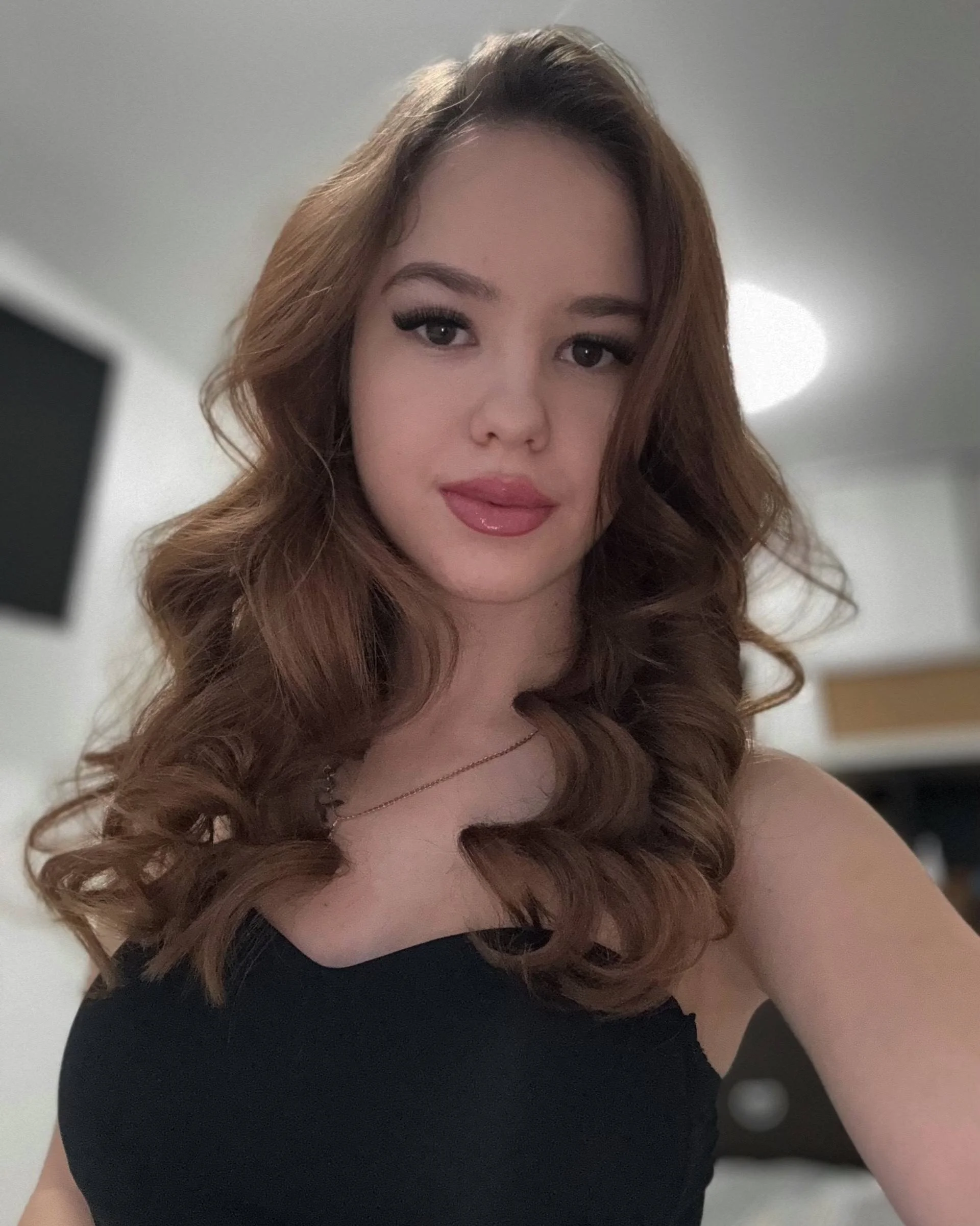 XXX Porn Photo of Nude AriaGrand 9
