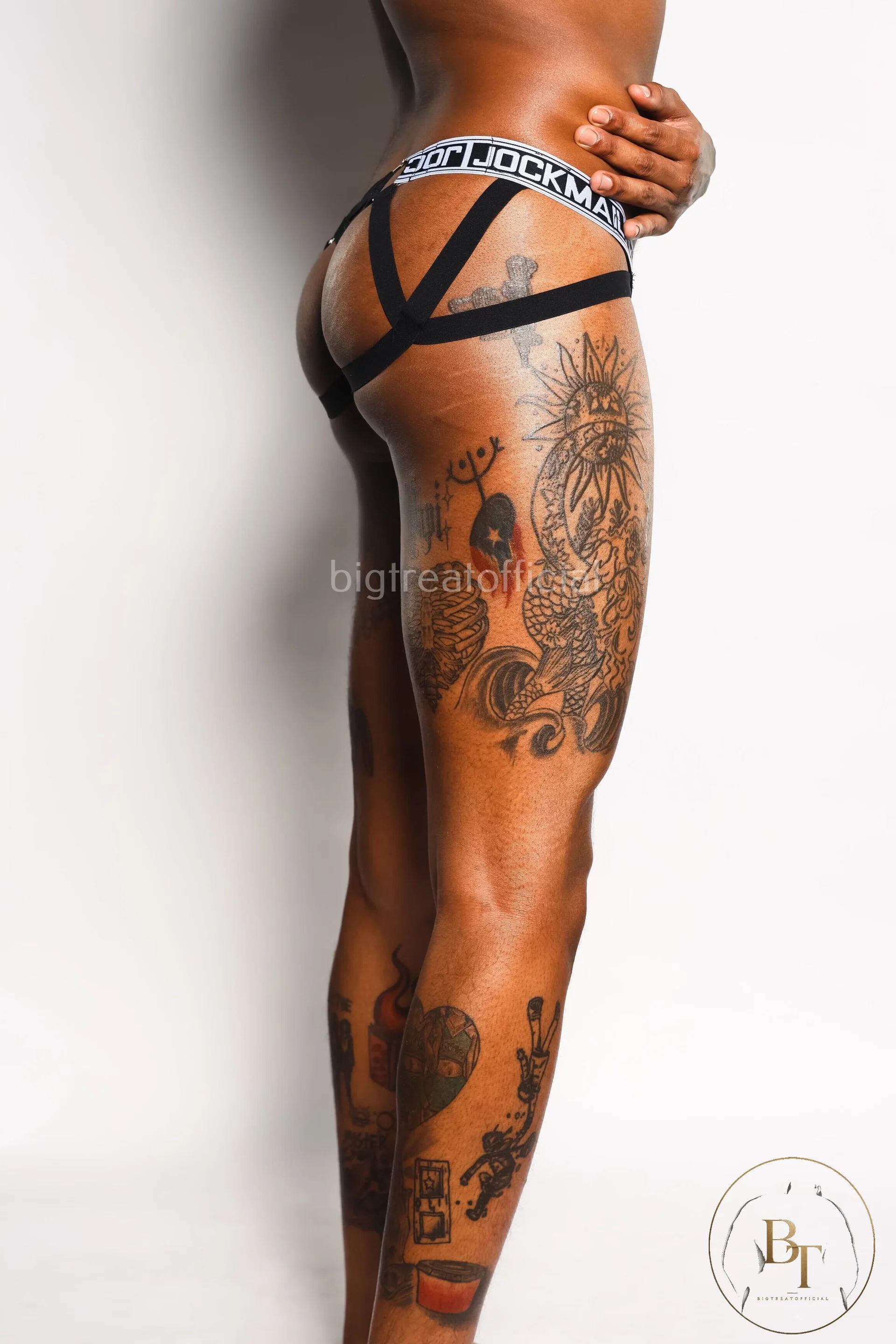 XXX Porn Photo of Nude Bigtreatofficial 7