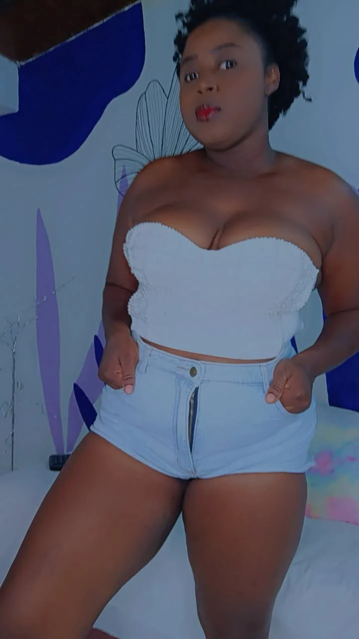 XXX Porn Photo of Nude Chleo__ 63