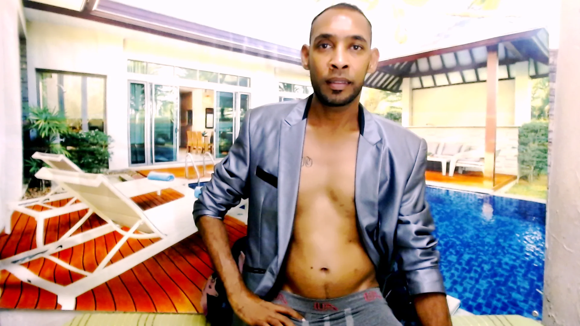 XXX Porn Photo of Nude IndianMagicMike 12