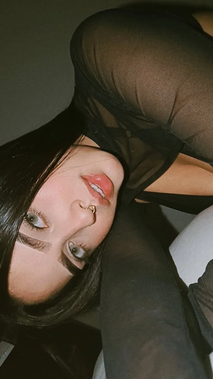 XXX Porn Photo of Nude Ammymersh21 19