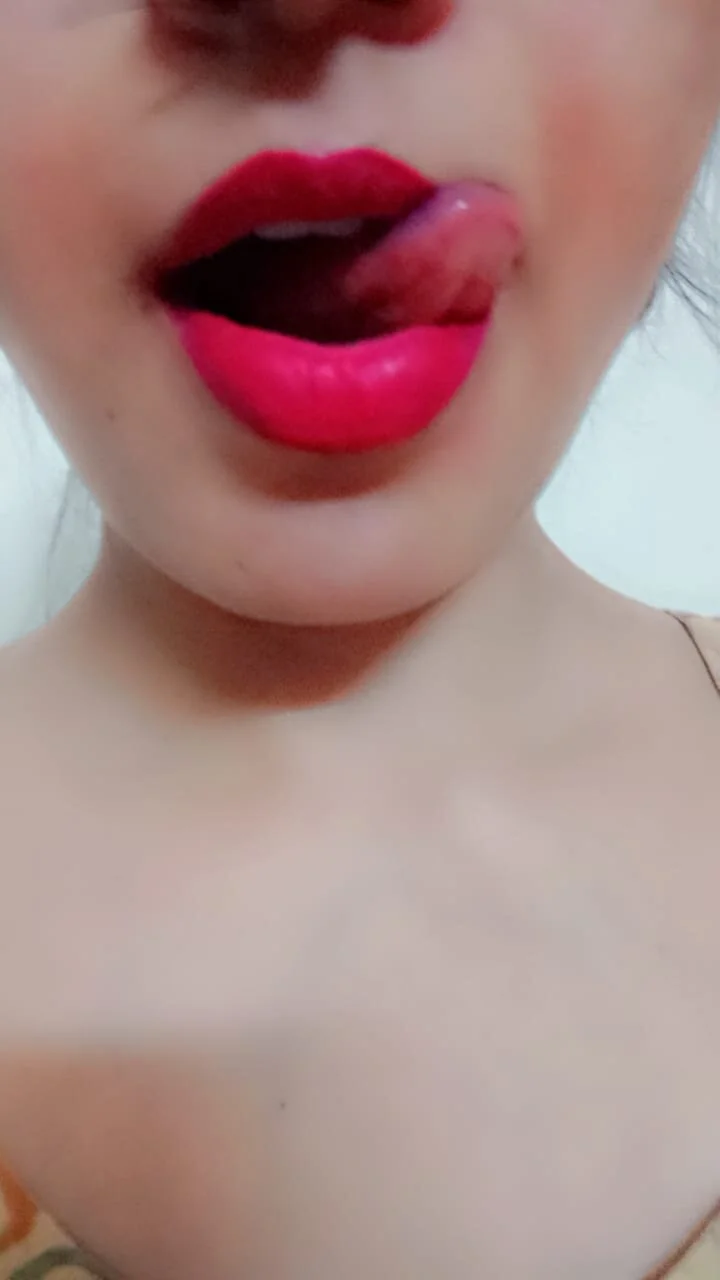 XXX Porn Photo of Nude Downtown_Jatti 2