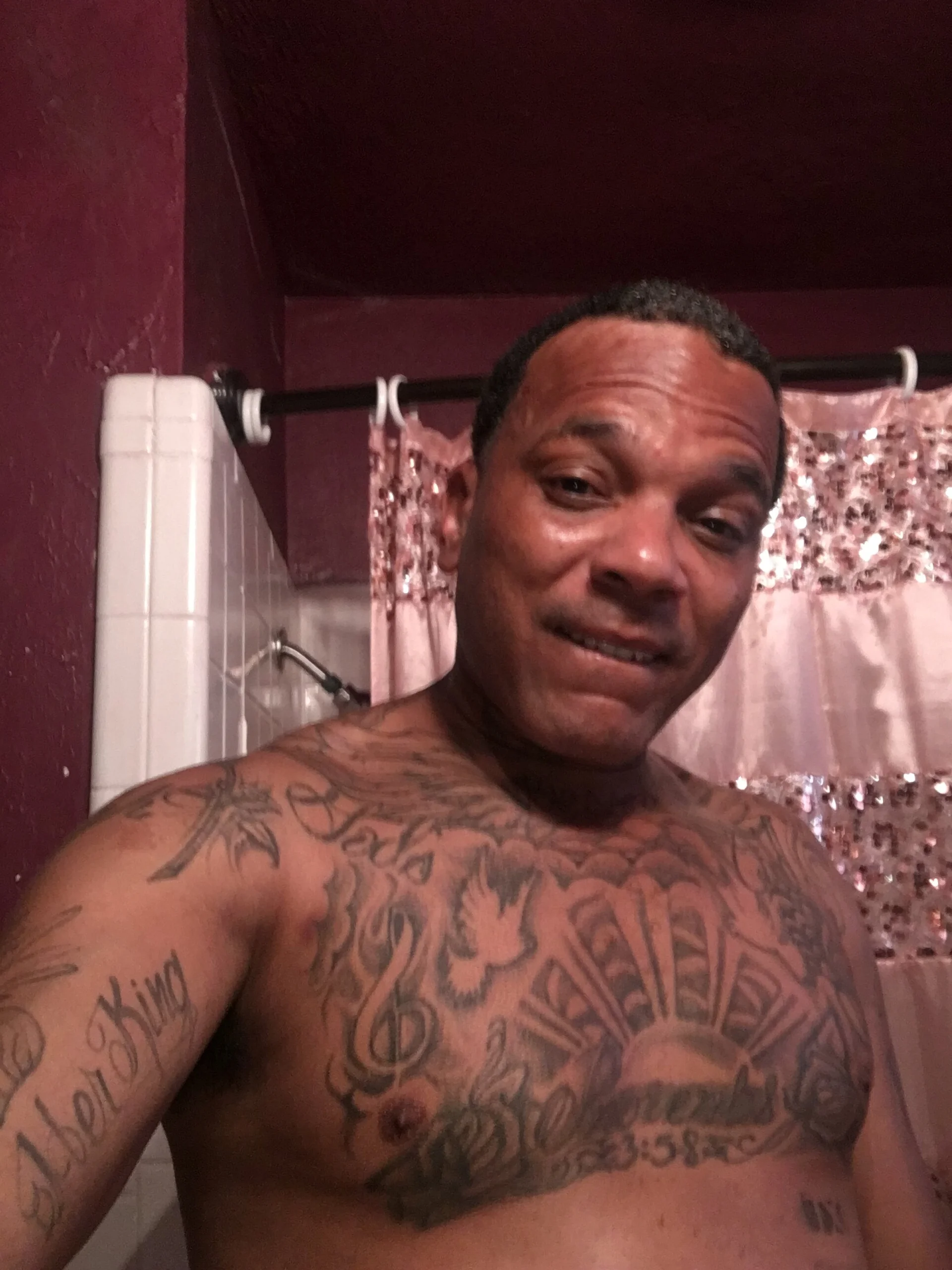 XXX Porn Photo of Nude Skinzj 4