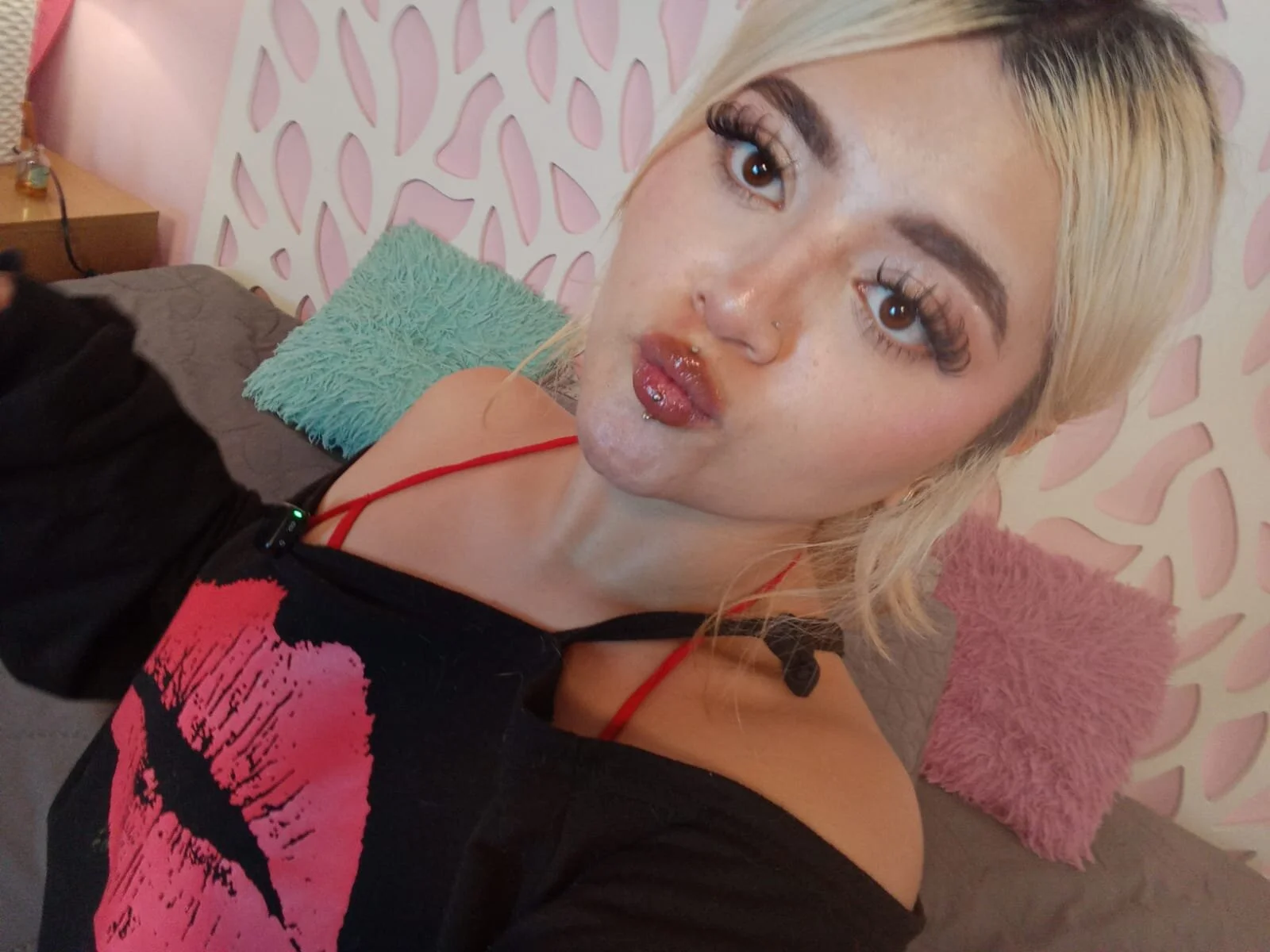 XXX Porn Photo of Nude Lya_Moonl 2