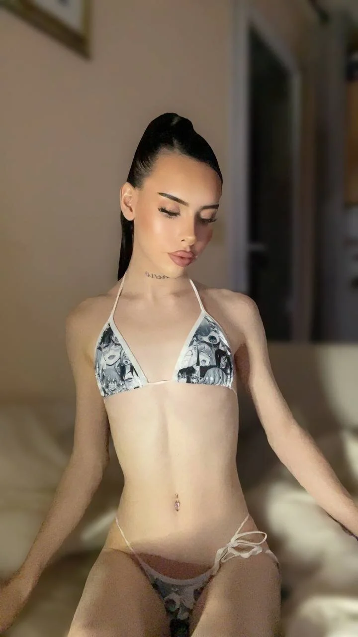 XXX Porn Photo of Nude hailiechyll 2