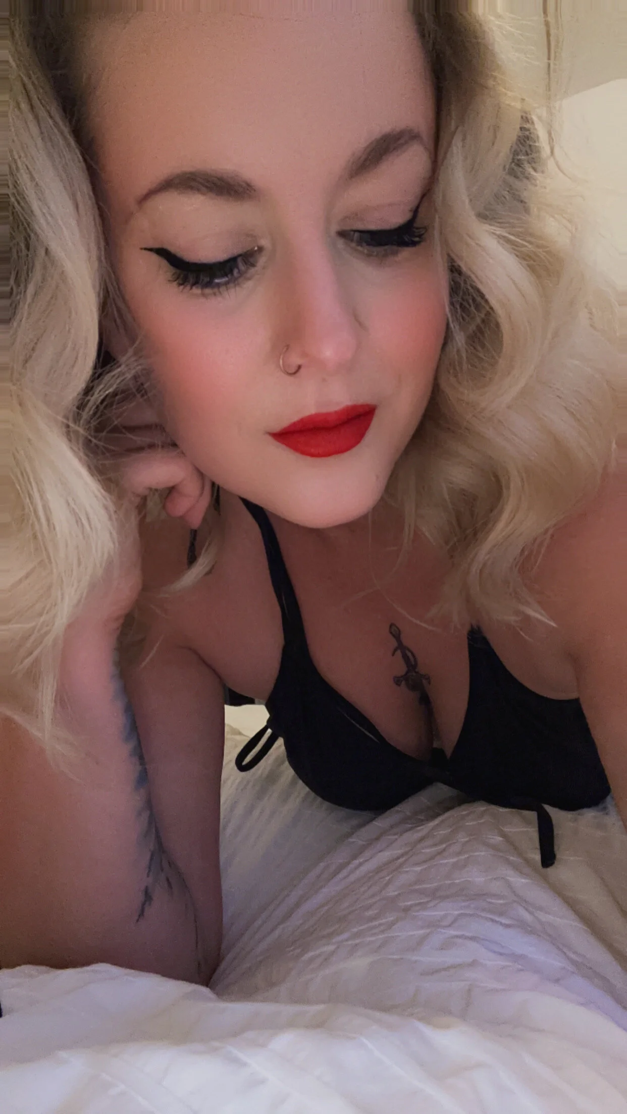 XXX Porn Photo of Nude Lunawillow666 1