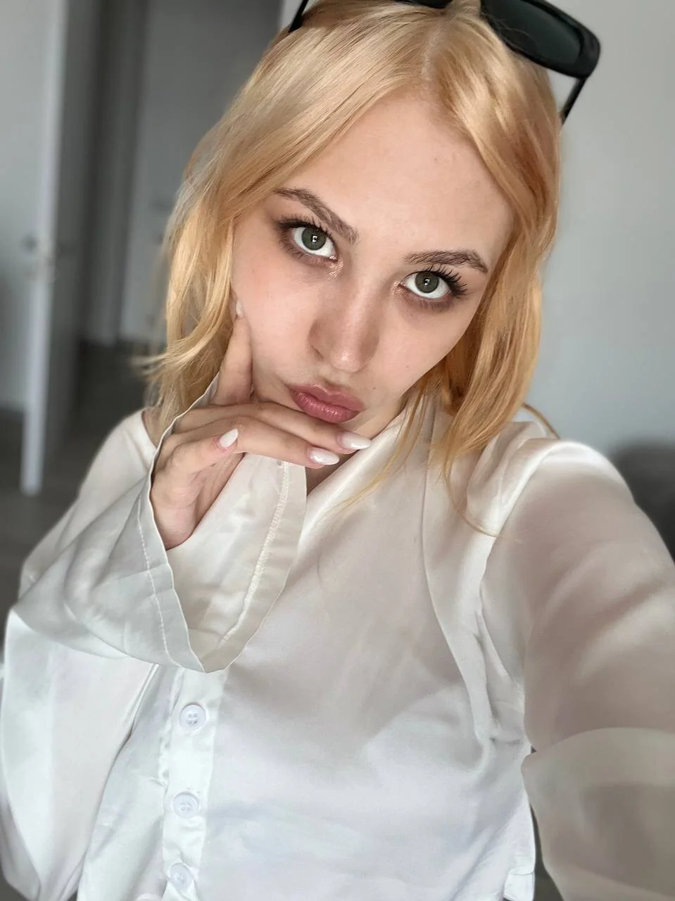 XXX Porn Photo of Nude MiaBanger 2