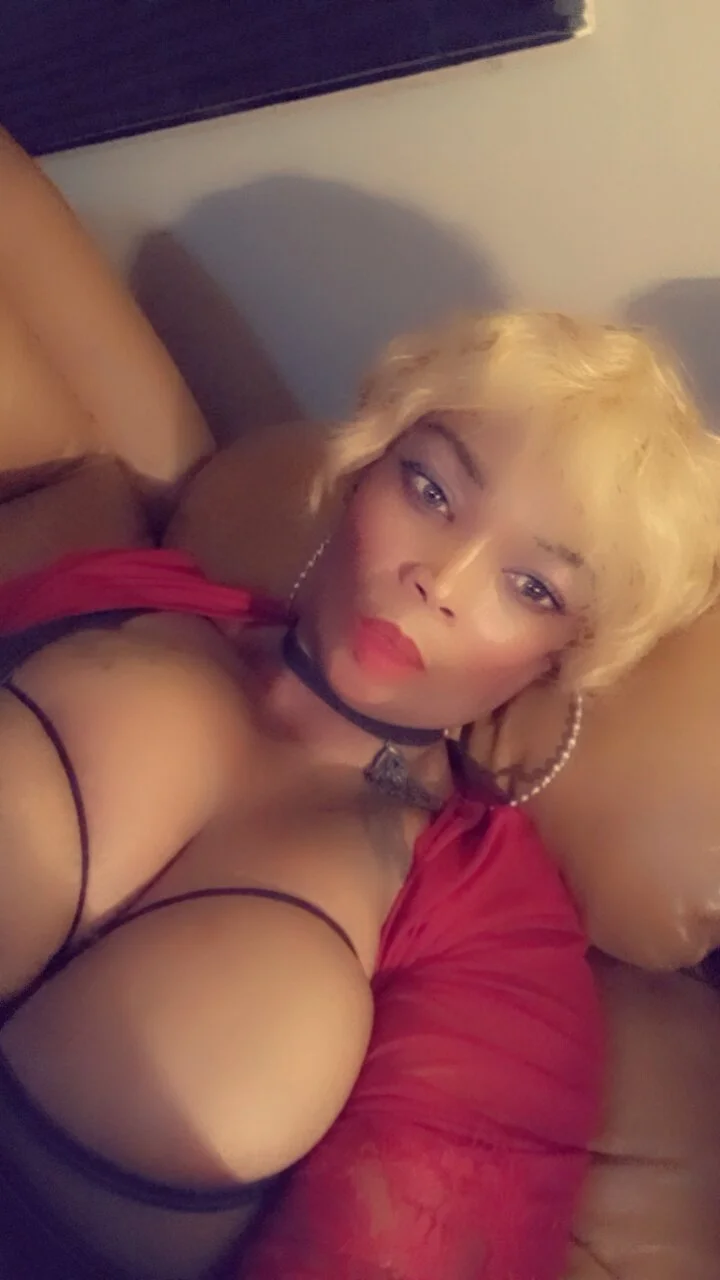XXX Porn Photo of Nude Gucci_Bx 75