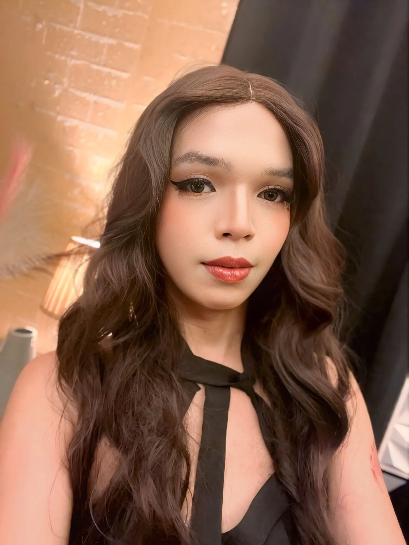 XXX Porn Photo of Nude xFistingLadyBoyx 1