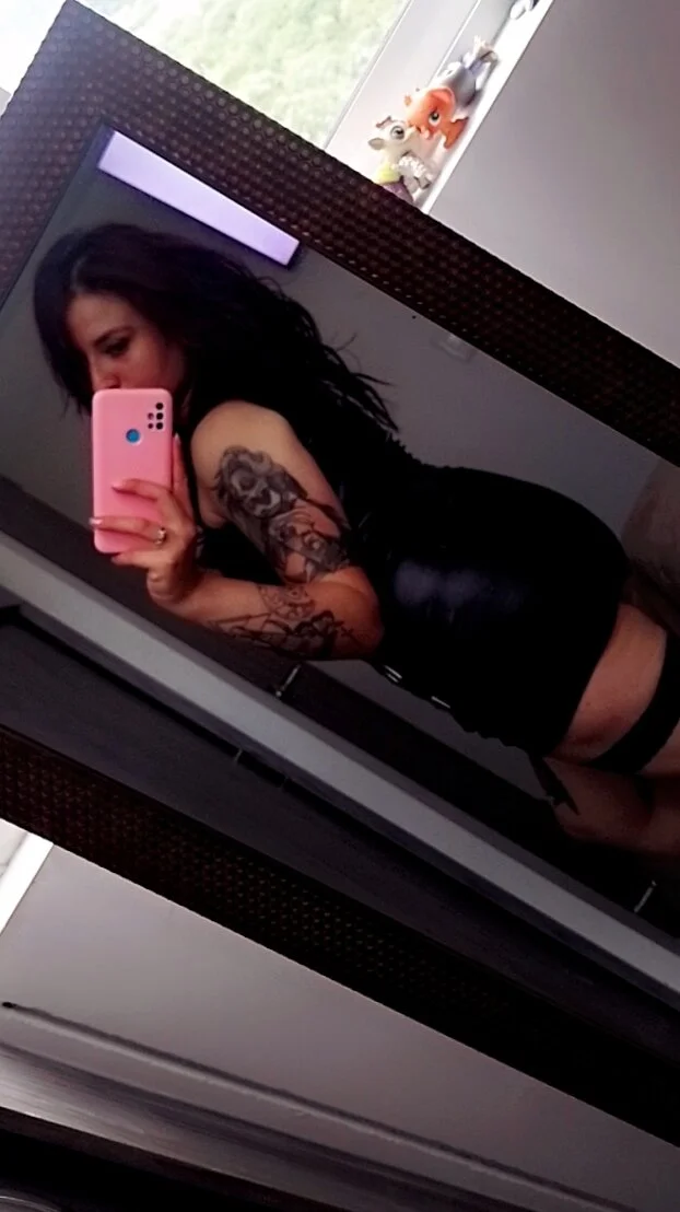XXX Porn Photo of Nude Aprilbeck 9