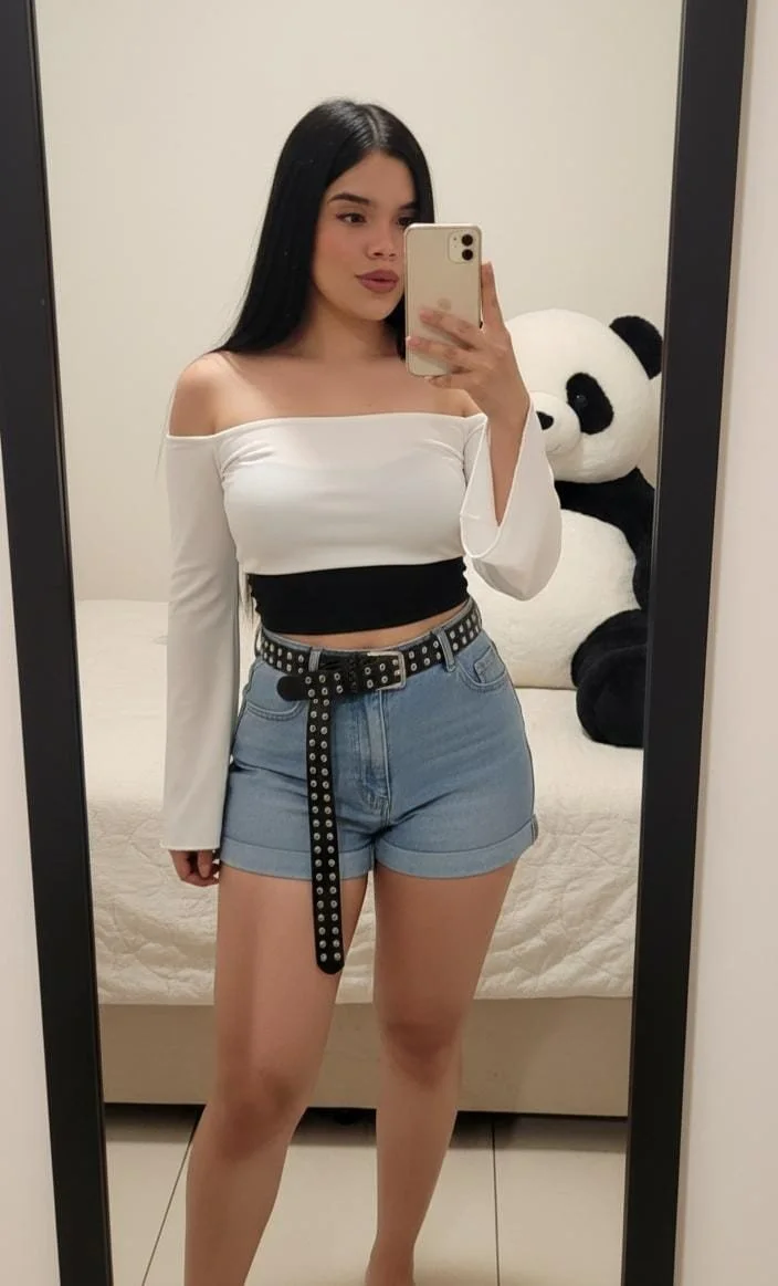 XXX Porn Photo of Nude _EmilySquirt 11