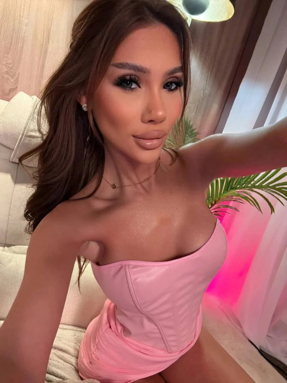 XXX Porn Photo of Nude AvaHeath 21