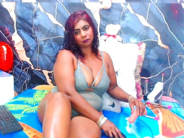 XXX Porn Photo of Nude indianerotica69 235
