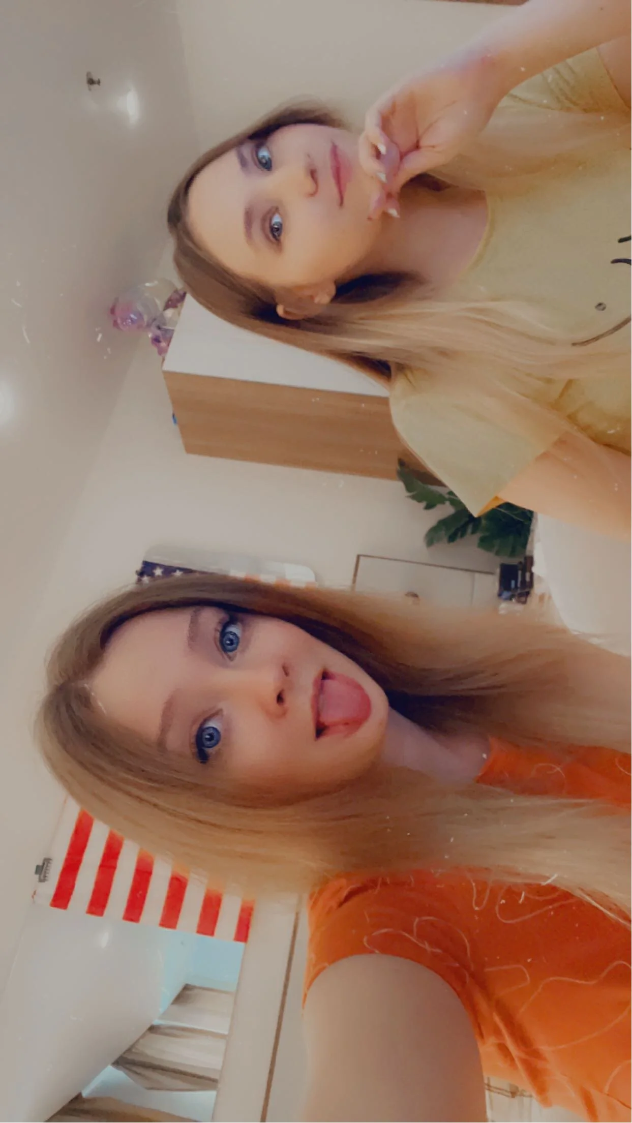 XXX Porn Photo of Nude Radiants_two 24