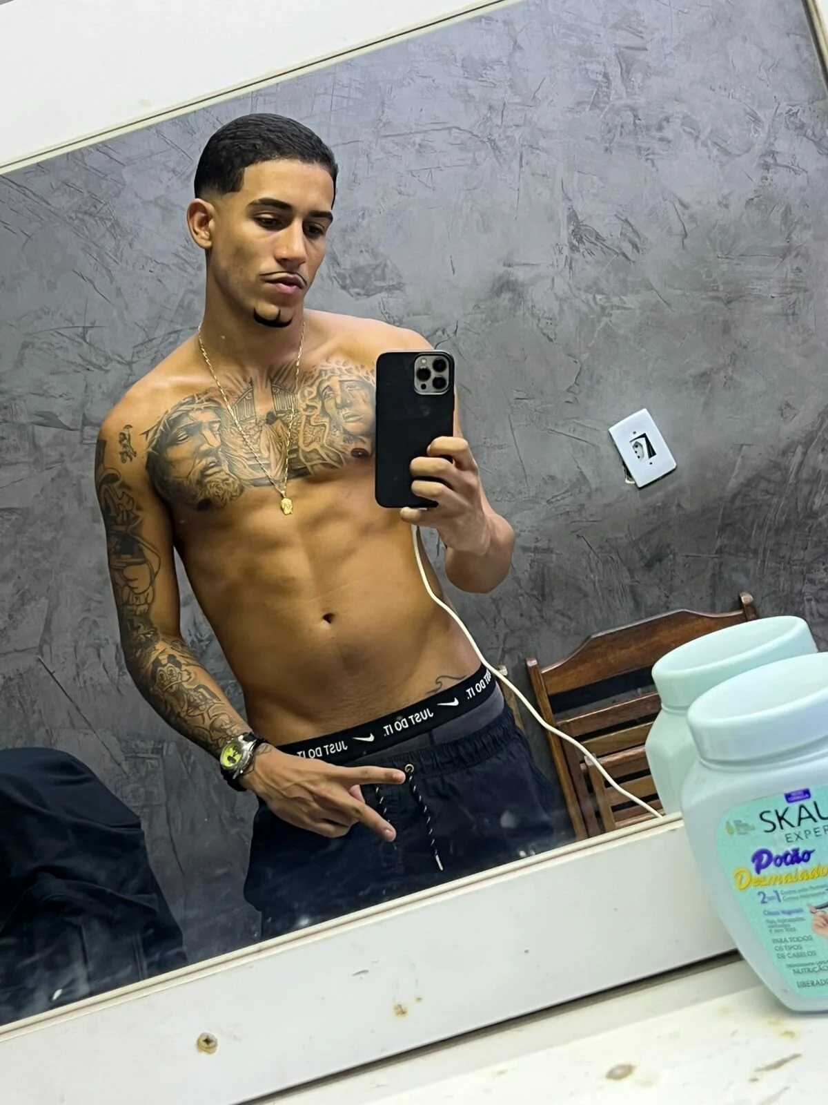 XXX Porn Photo of Nude gui_carioca7 3