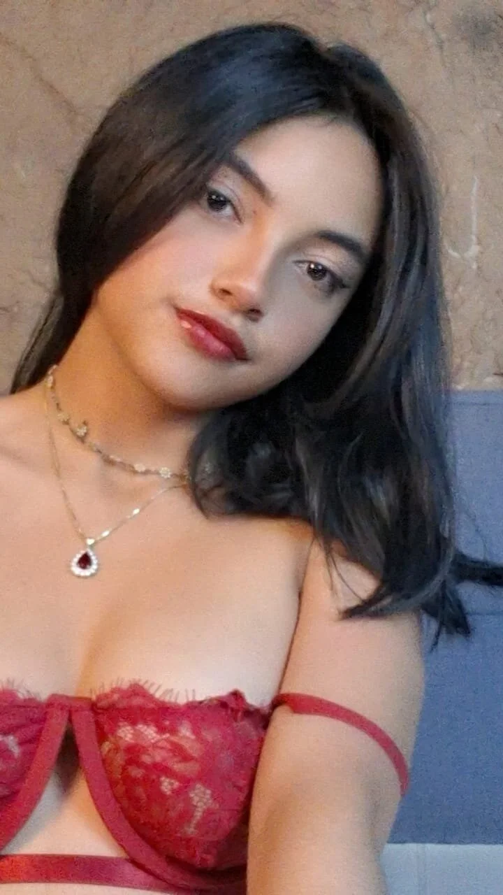 XXX Porn Photo of Nude Victoriaa2_Doll 5