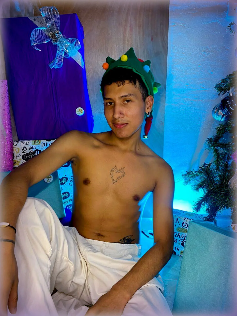 XXX Porn Photo of Nude spicy_adonhis 105