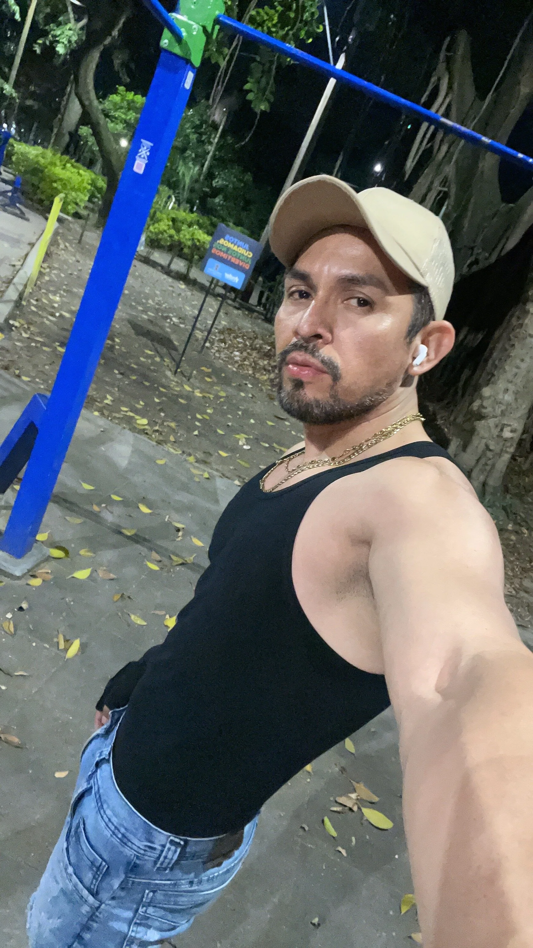 XXX Porn Photo of Nude Tonny_Mont 4