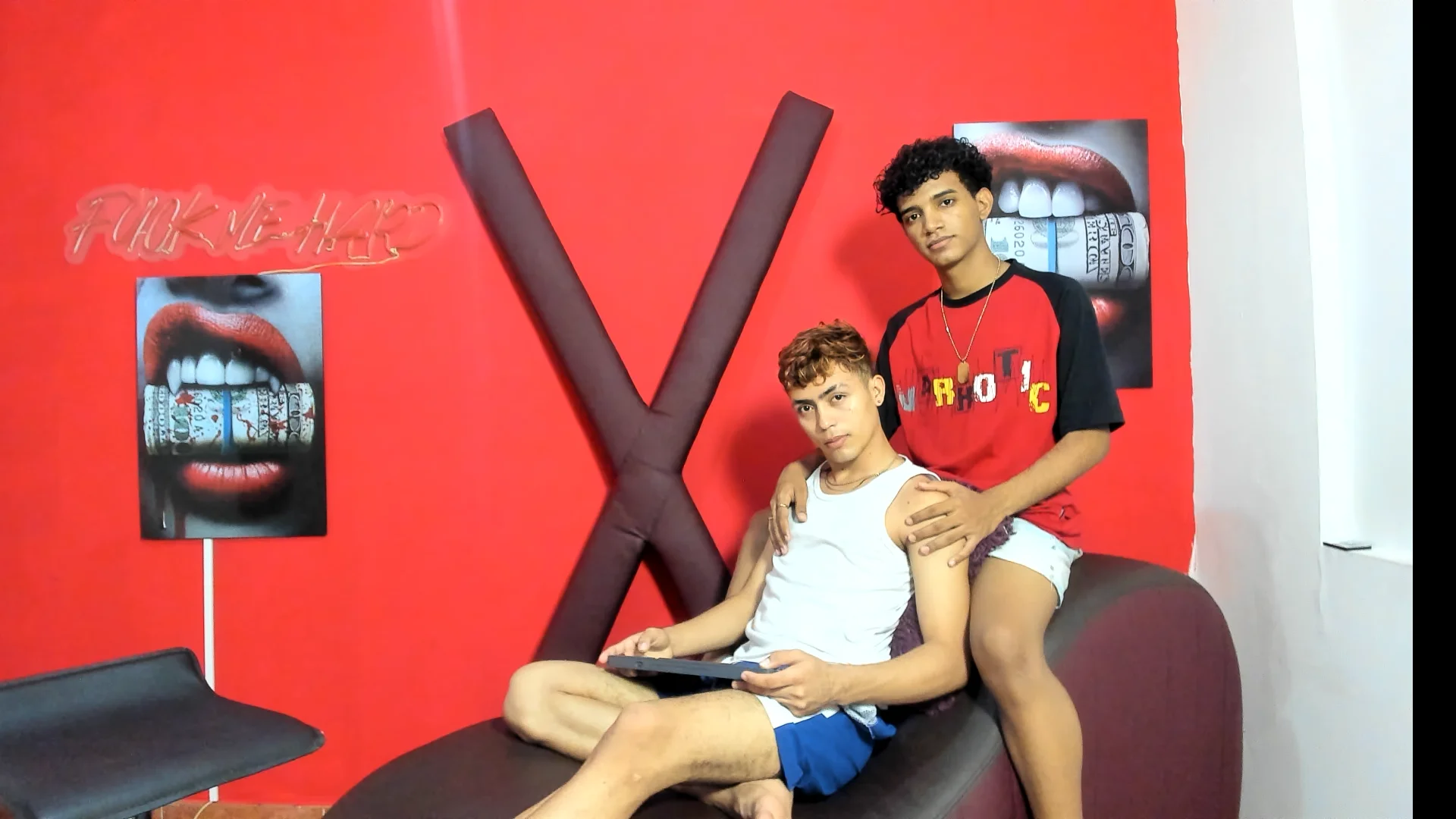 XXX Porn Photo of Nude VERY_HOT_GUYS 3