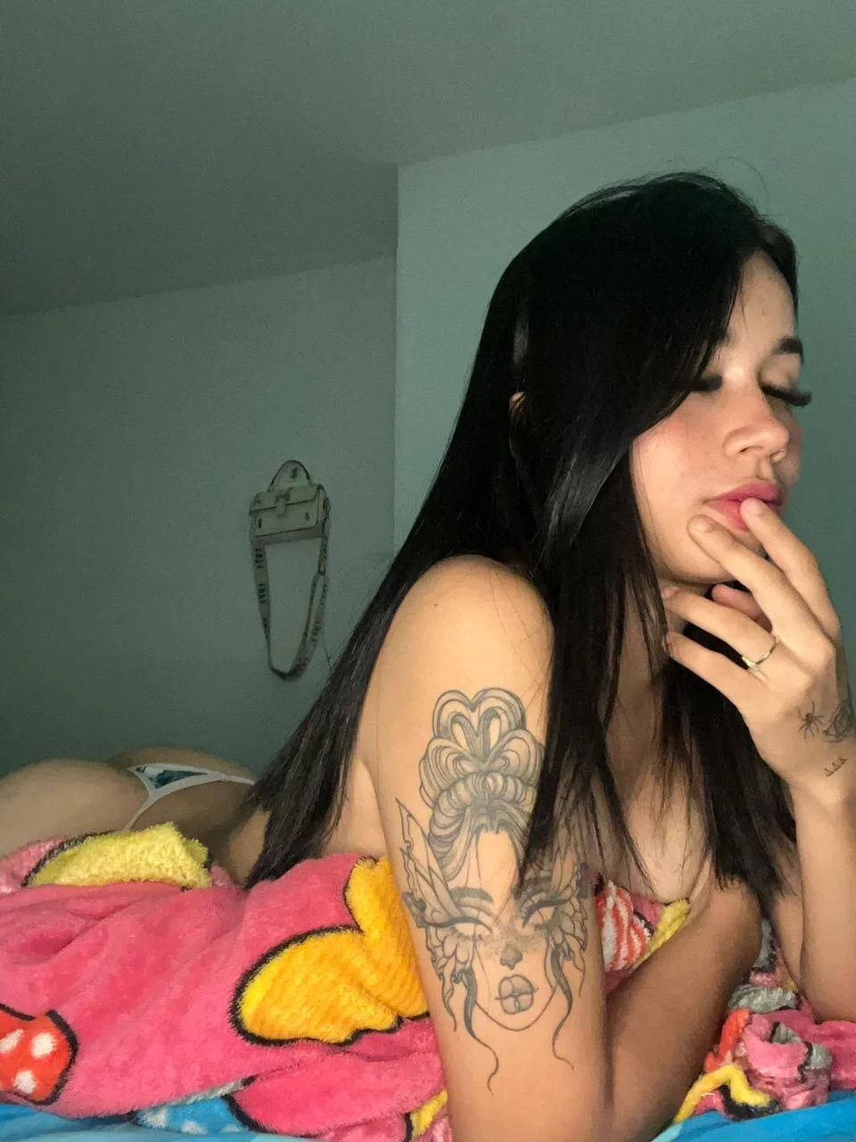 XXX Porn Photo of Nude alison_ro 6