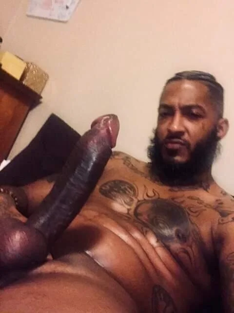 XXX Porn Photo of Nude HIS-HERSXXX69 1