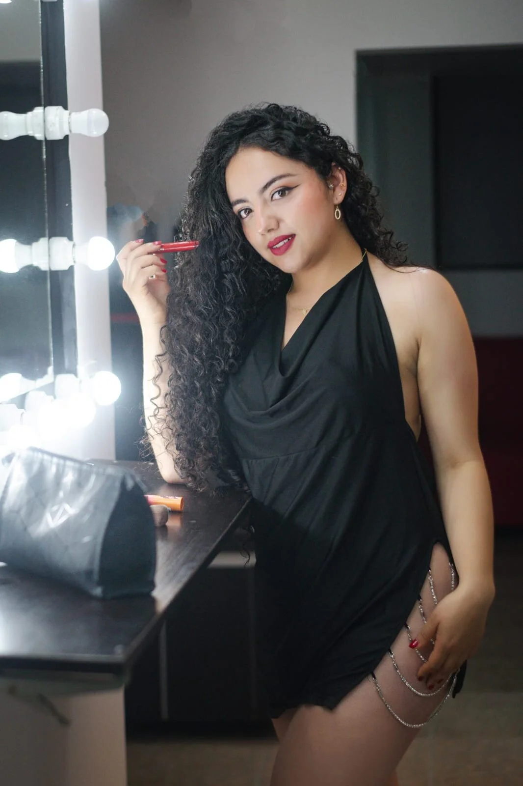 XXX Porn Photo of Nude emiily_curly 5