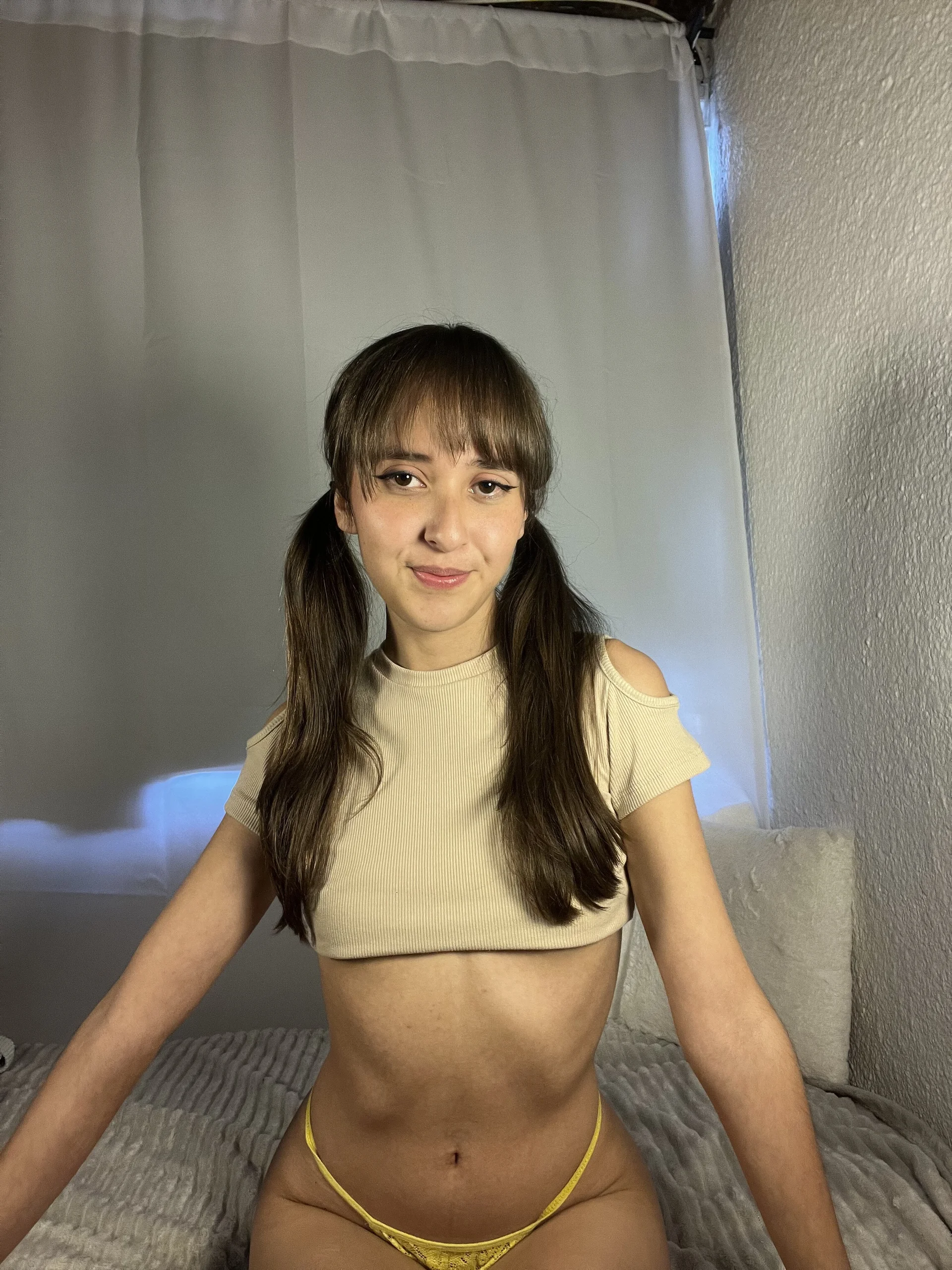 XXX Porn Photo of Nude PrincessEmily_69 27