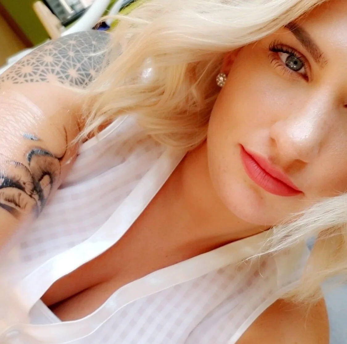 XXX Porn Photo of Nude VixyGang 9