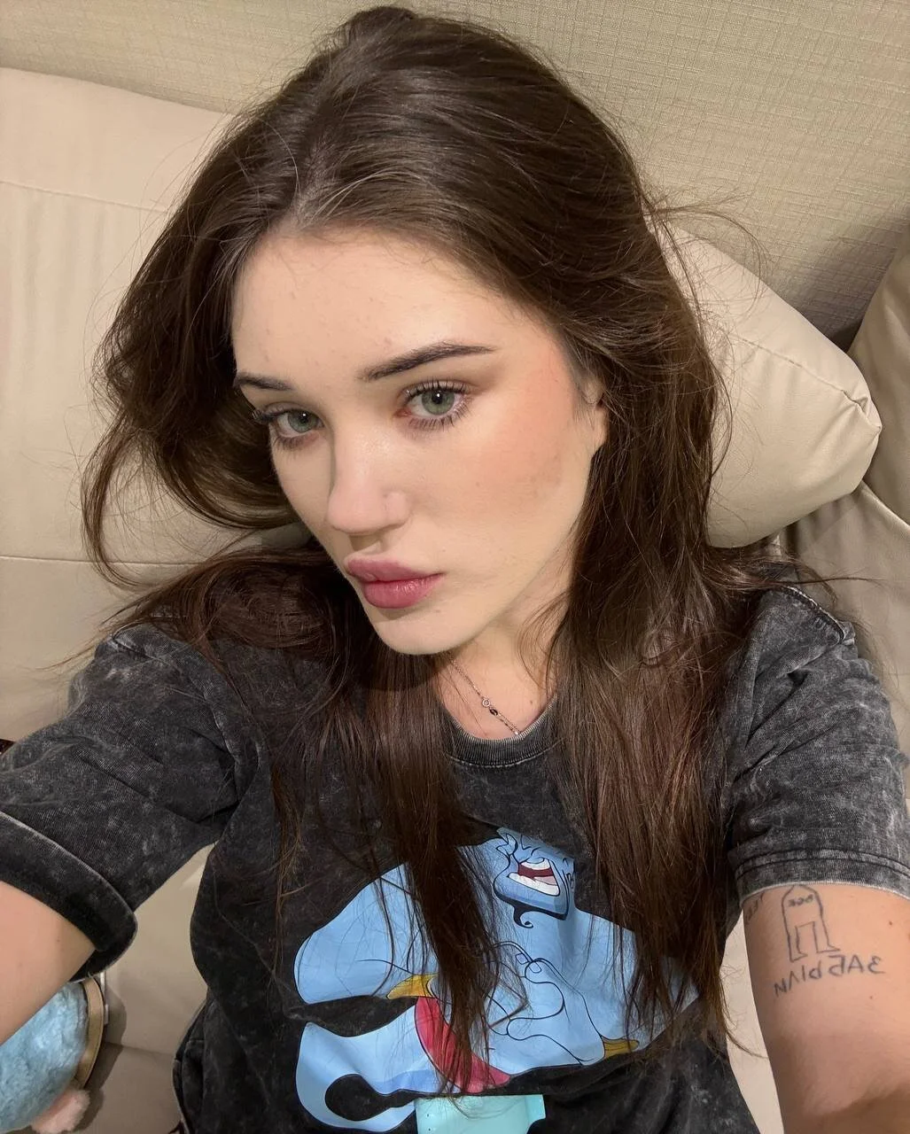 XXX Porn Photo of Nude MollyBaby 5