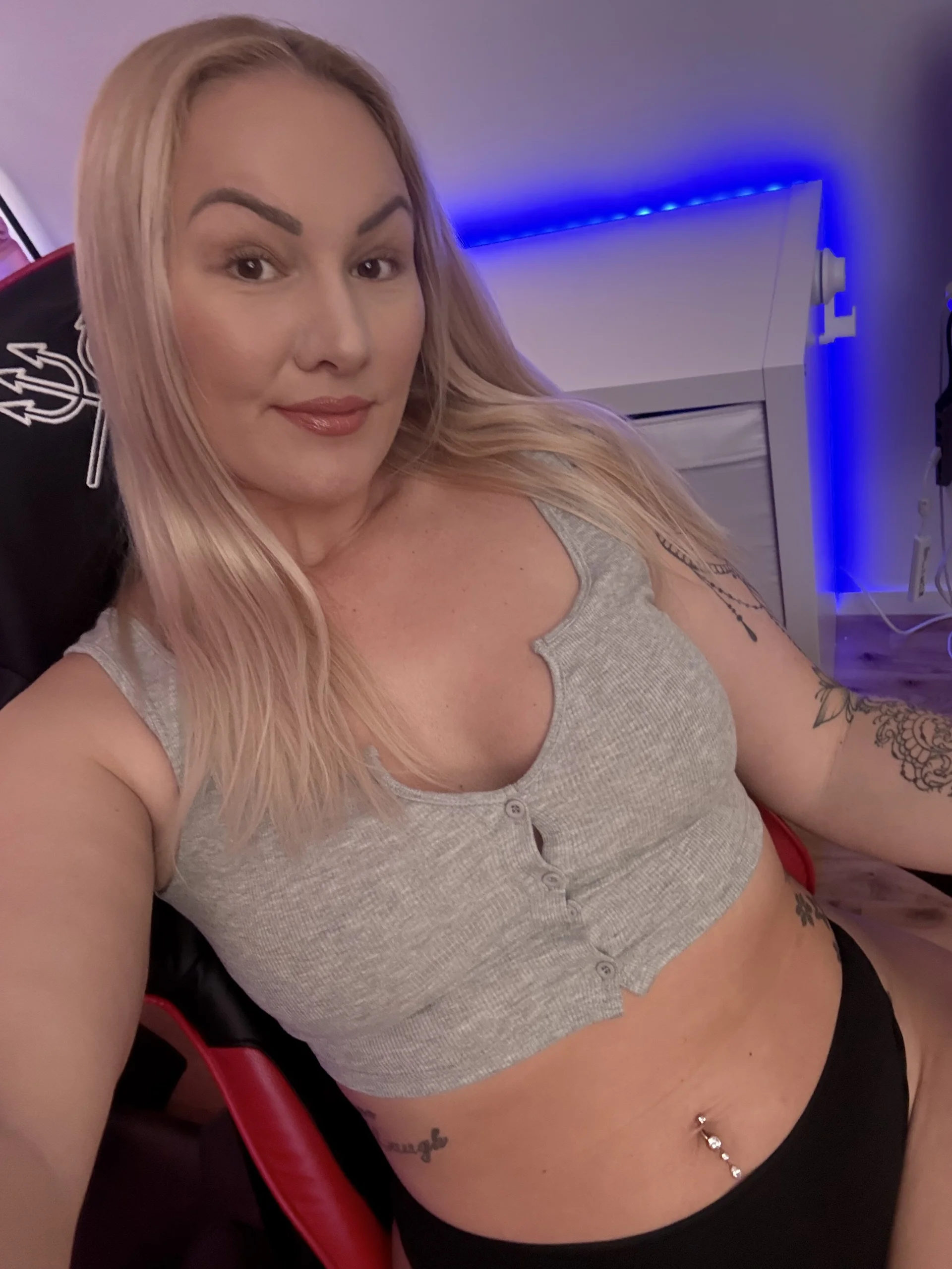 XXX Porn Photo of Nude NastyMilf_ 6