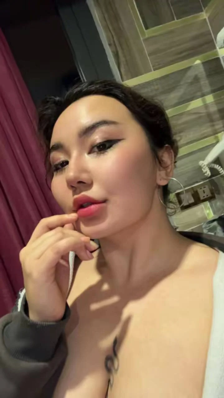 XXX Porn Photo of Nude Kayakitsune 1