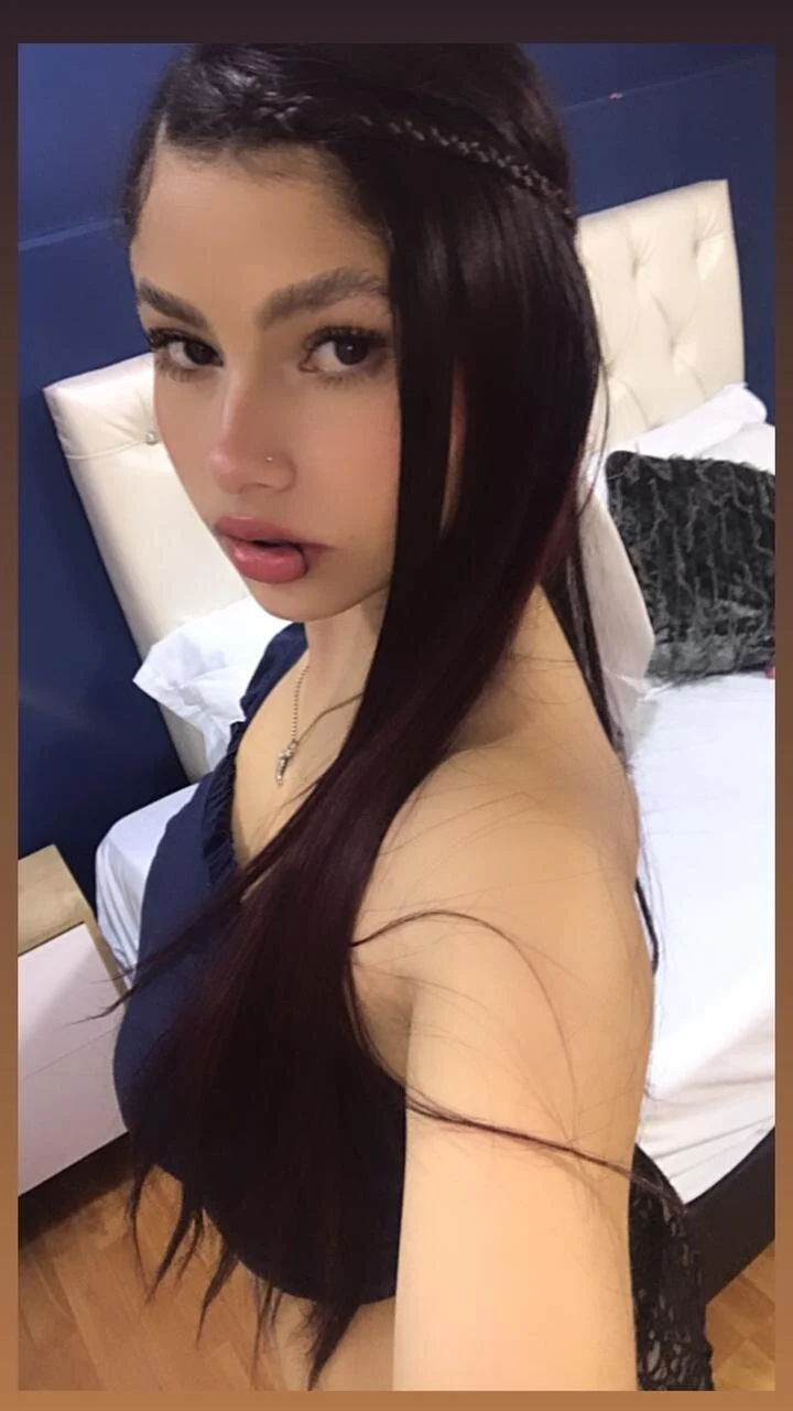XXX Porn Photo of Nude Kim_Luna1 33