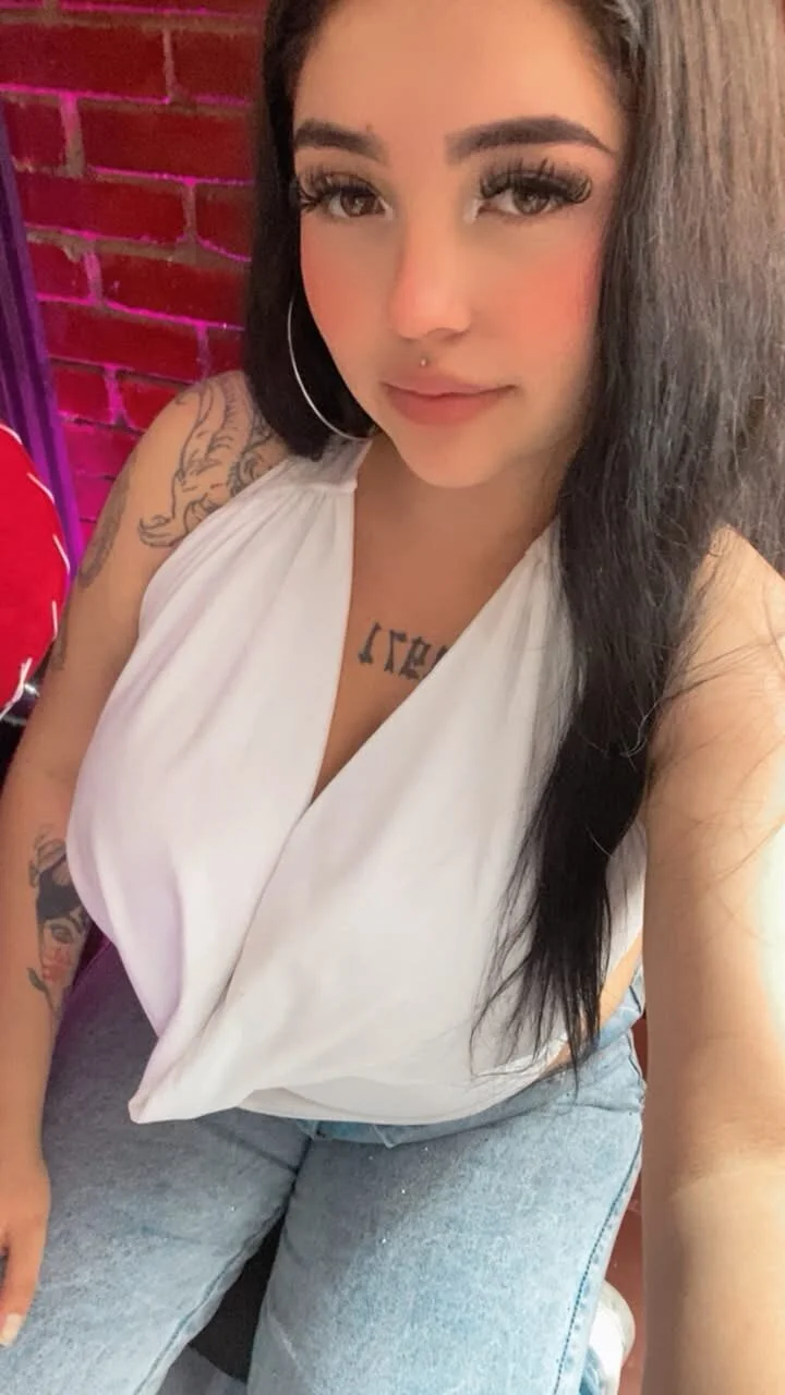 XXX Porn Photo of Nude doll_emmy 5