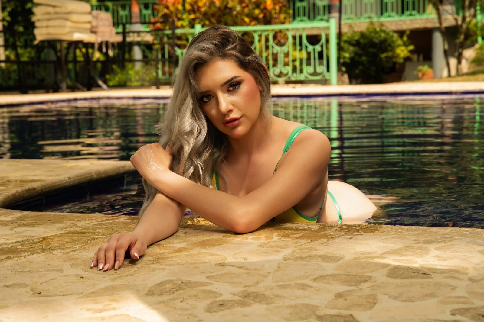 XXX Porn Photo of Nude EliseColeman 41