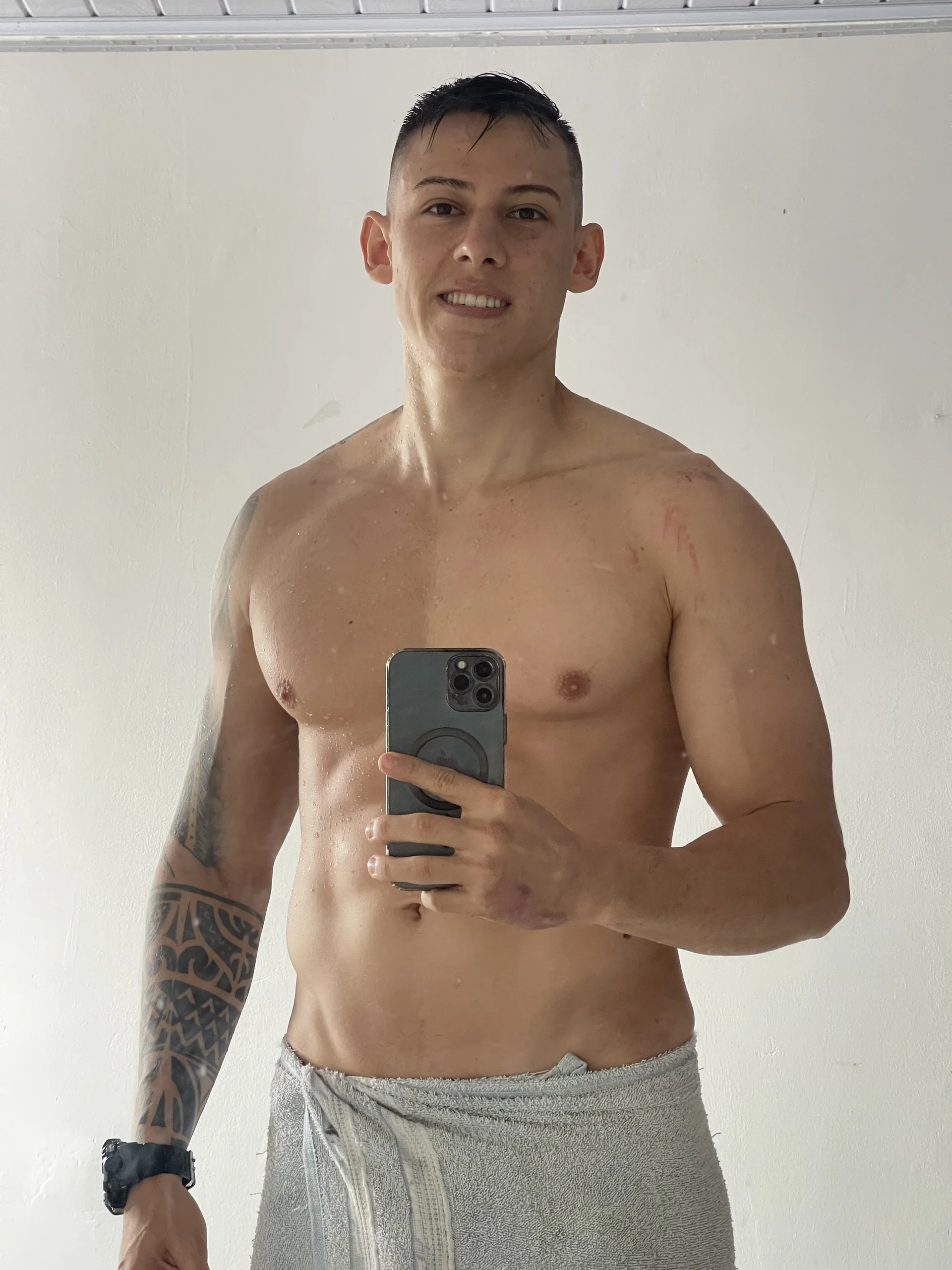 XXX Porn Photo of Nude Muscle_King_Cum 28