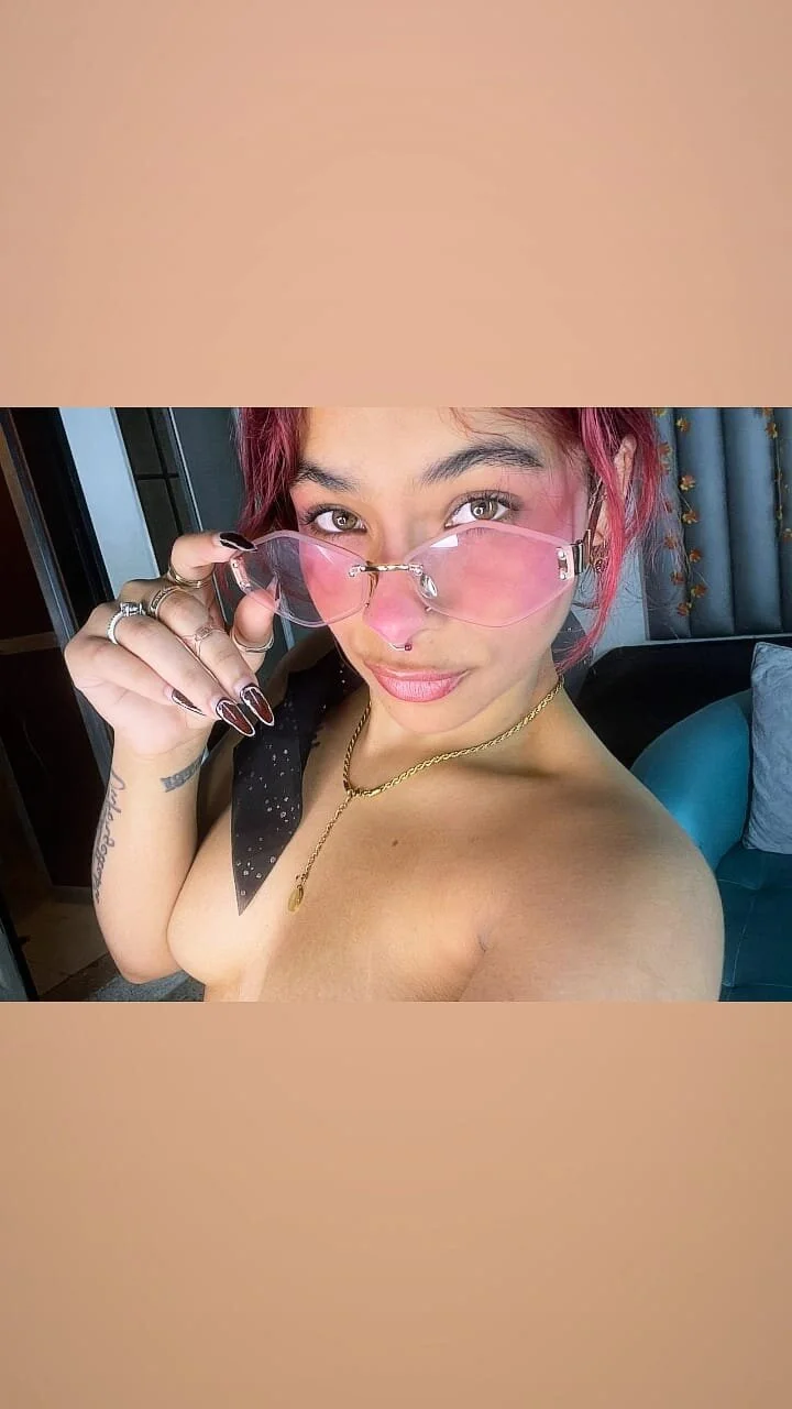 XXX Porn Photo of Nude Ban_Merlin 1