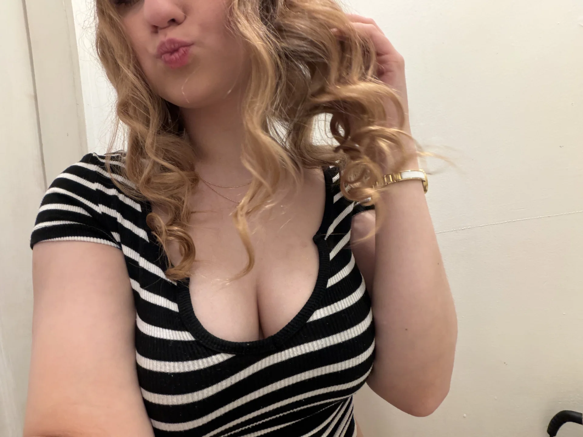 XXX Porn Photo of Nude tinyblondebarbie 7