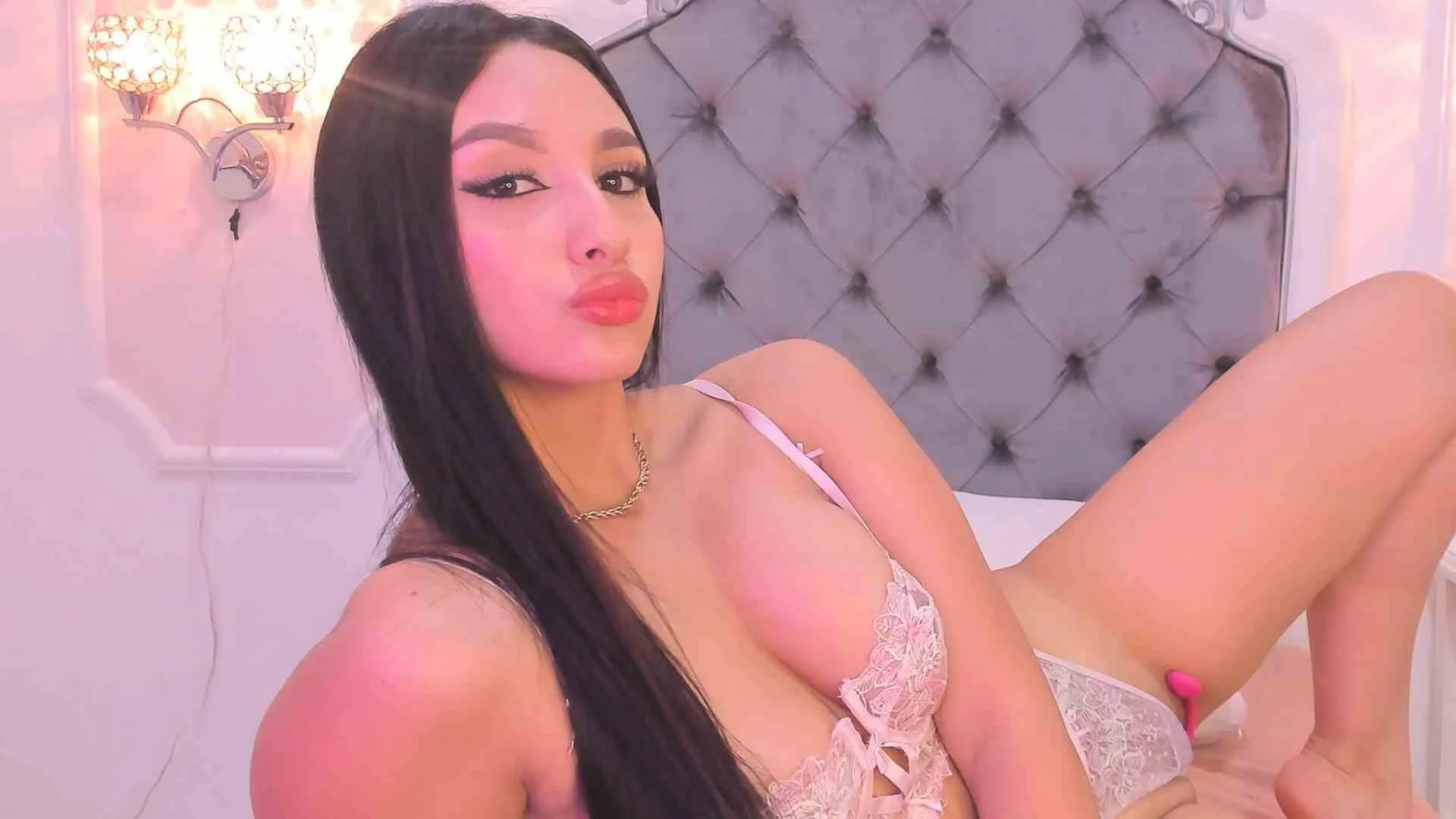 XXX Porn Photo of Nude Charlotte__08 2