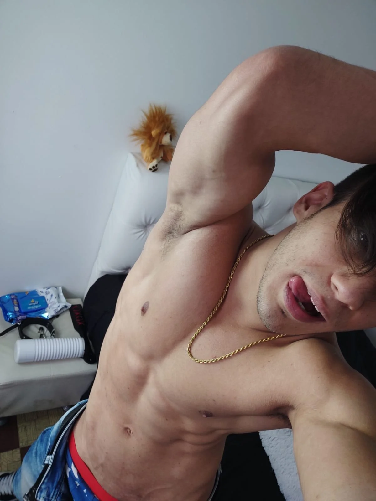 XXX Porn Photo of Nude AlexRivera6 21