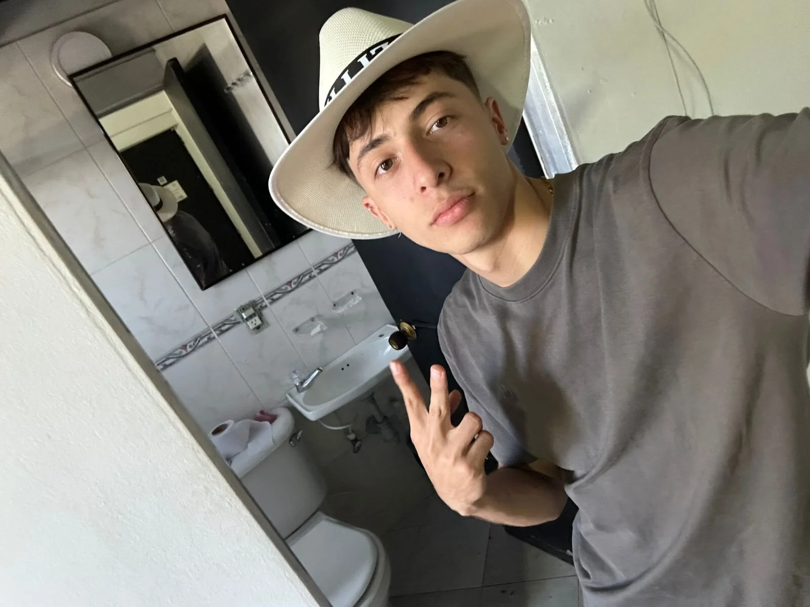 XXX Porn Photo of Nude AlessandroDybala 38
