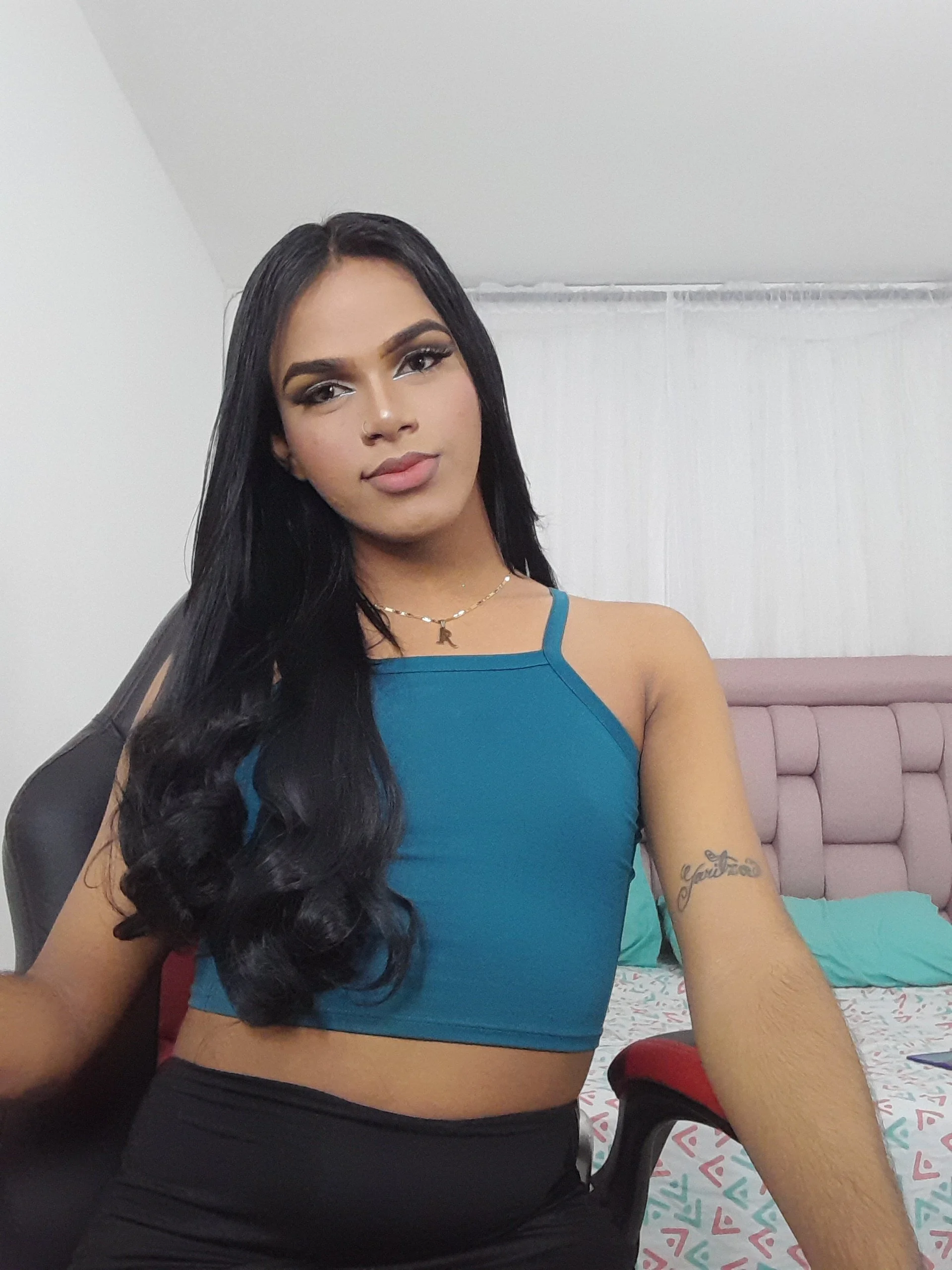 XXX Porn Photo of Nude Vickydanyx 4
