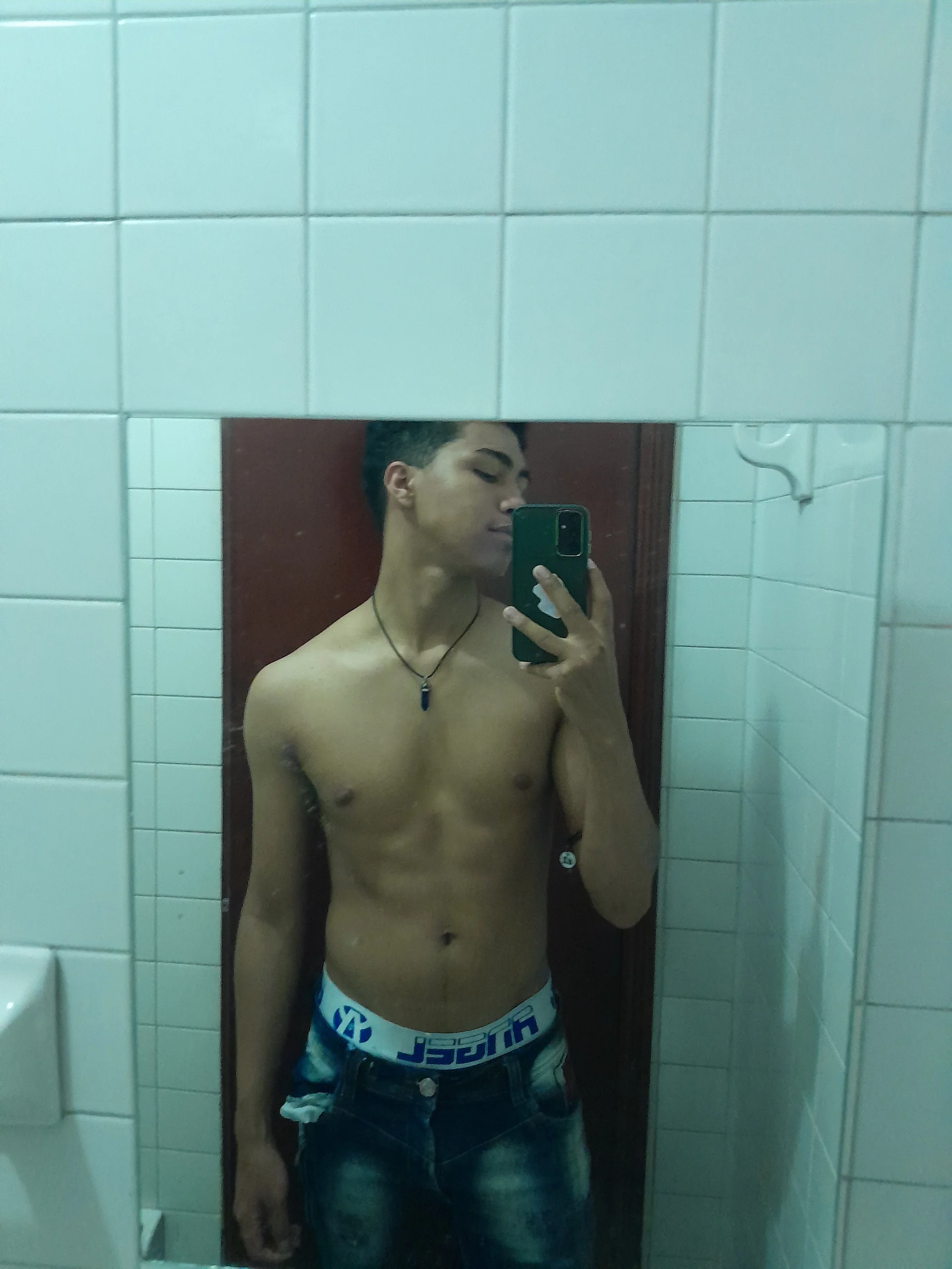 XXX Porn Photo of Nude joused_dominic 1