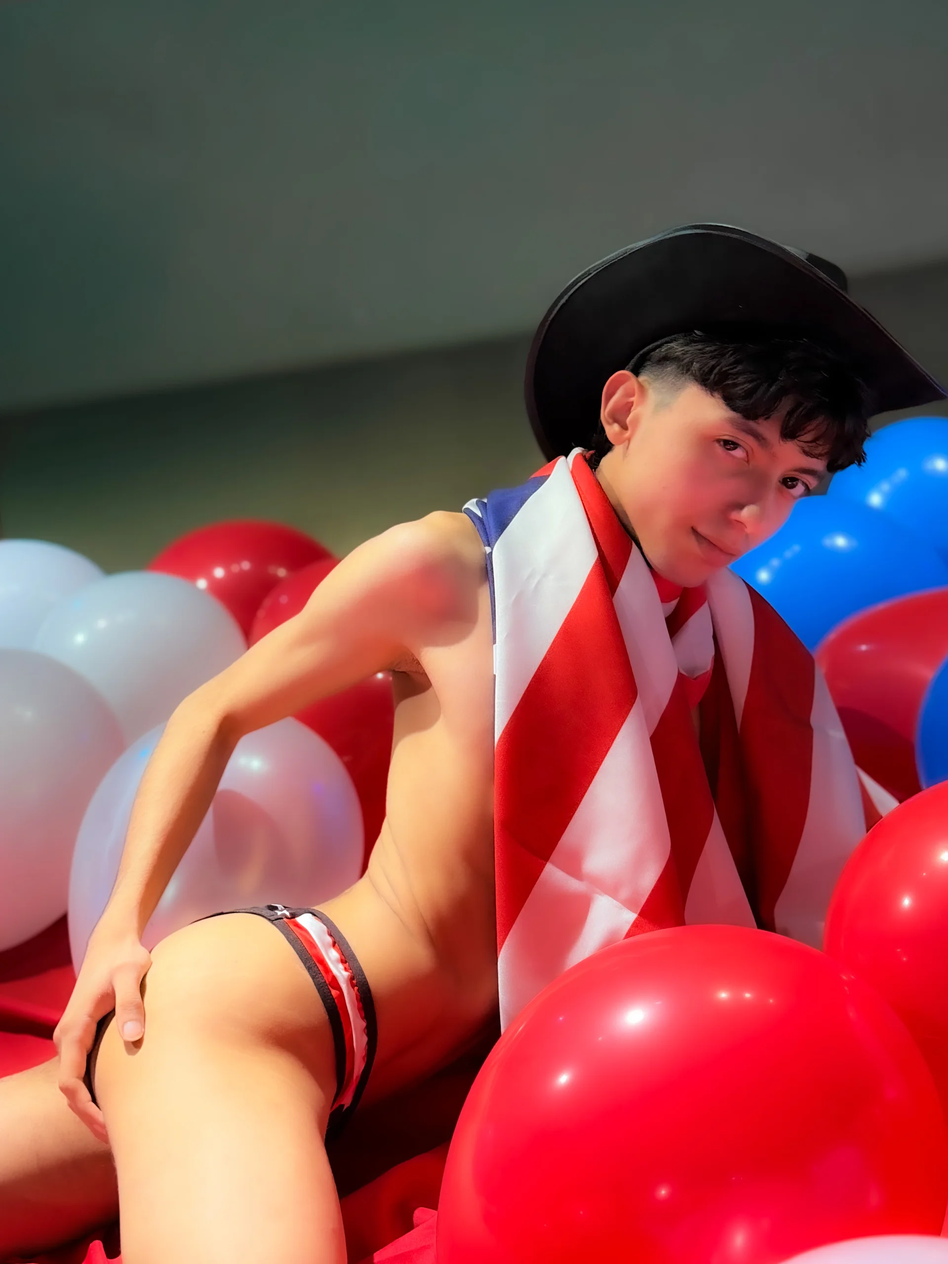 XXX Porn Photo of Nude Twink_Sebas7 21