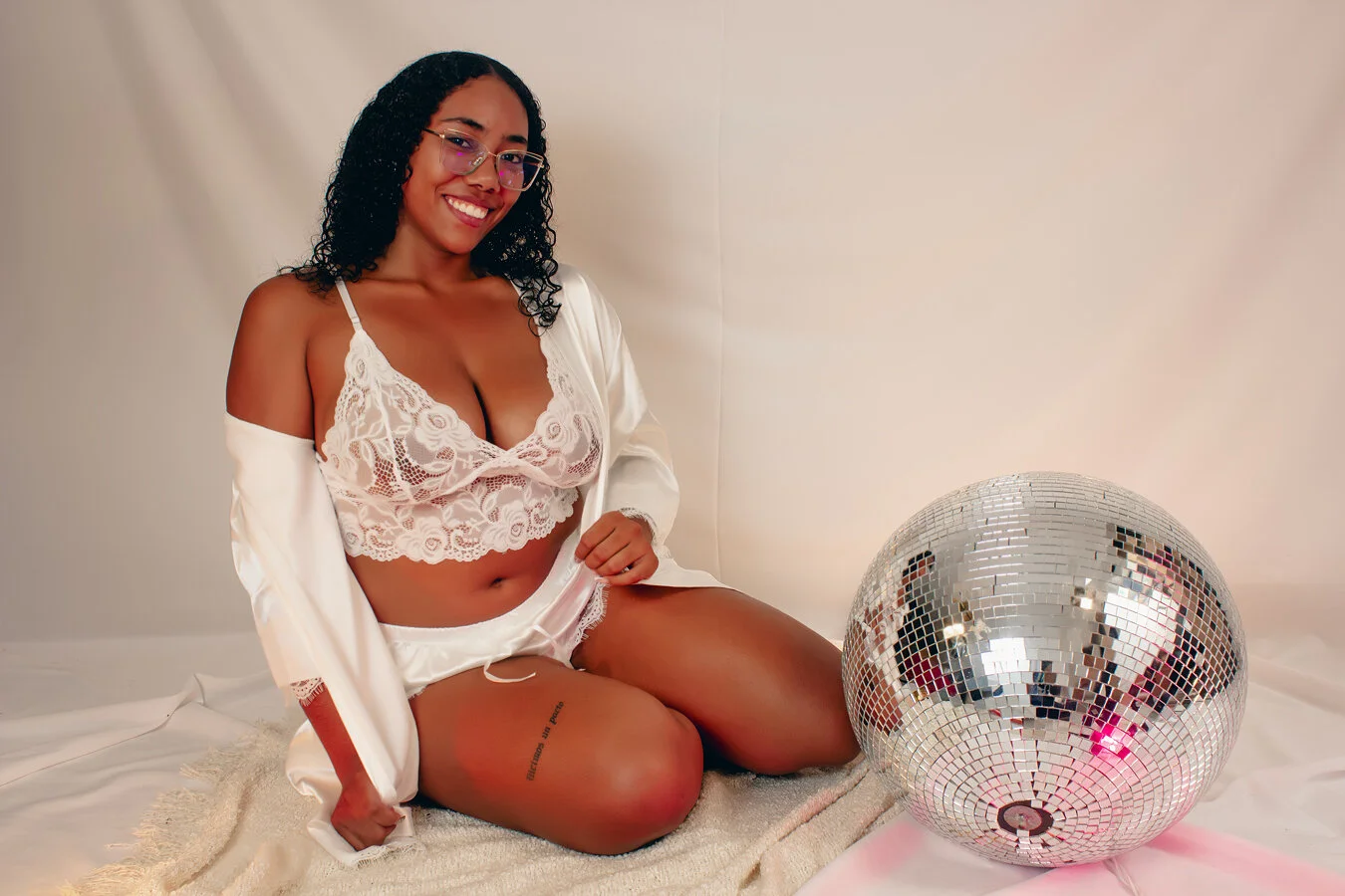 XXX Porn Photo of Nude Aisharhodes00 27